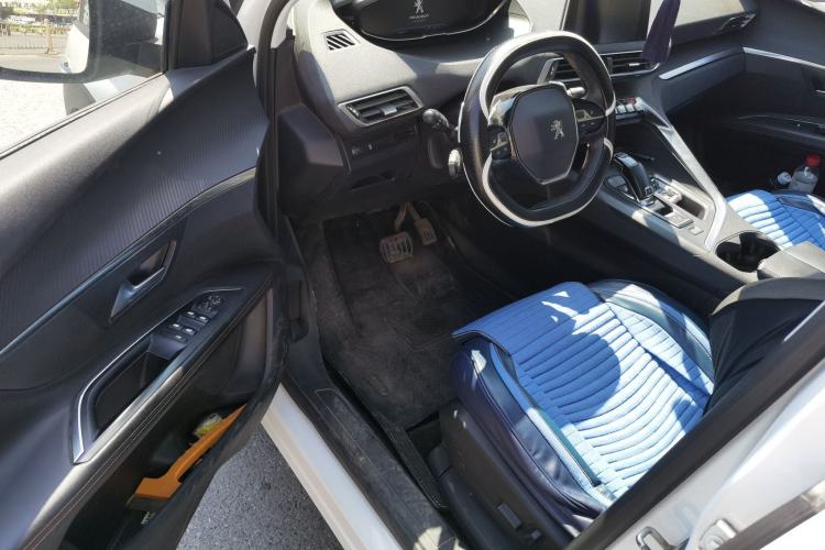 Used Peugeot 4008 2017 350THP Elite Edition Driver Seat