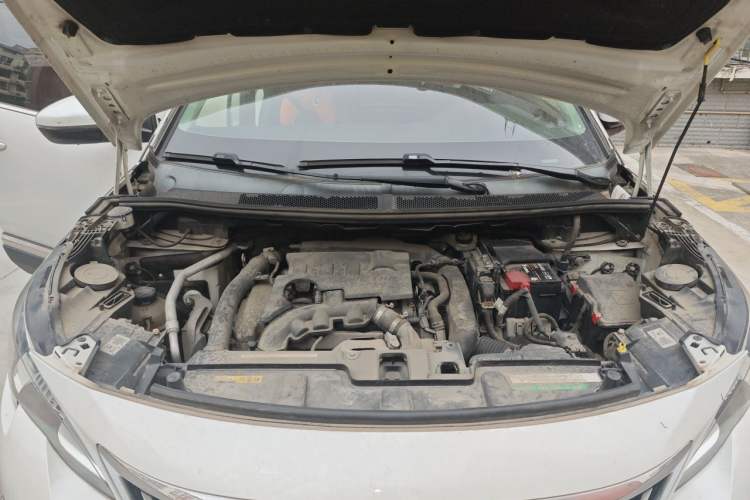 Used Peugeot 4008 2017 350THP Luxury Edition Engine Bay