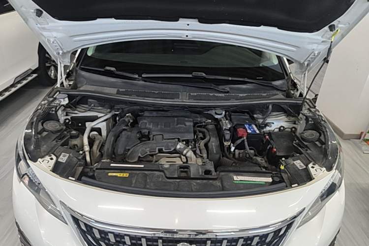Used Peugeot 4008 2017 350THP Luxury Edition Engine Bay