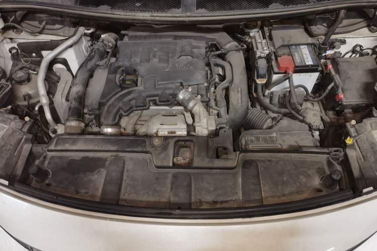 Used Peugeot 4008 2017 350THP Elite Edition Engine Bay