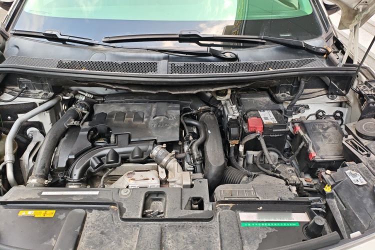 Used Peugeot 4008 2017 350THP Luxury Edition Engine Bay