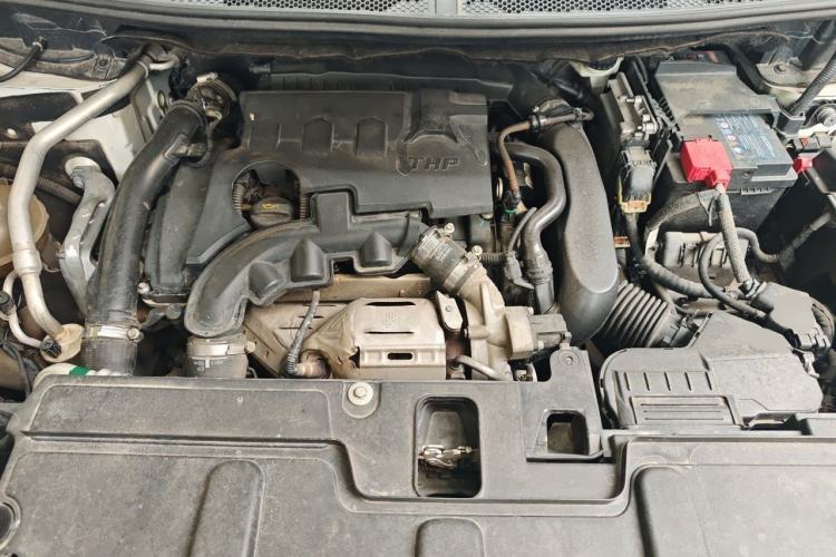 Used Peugeot 4008 2017 350THP Elite Edition Engine Bay