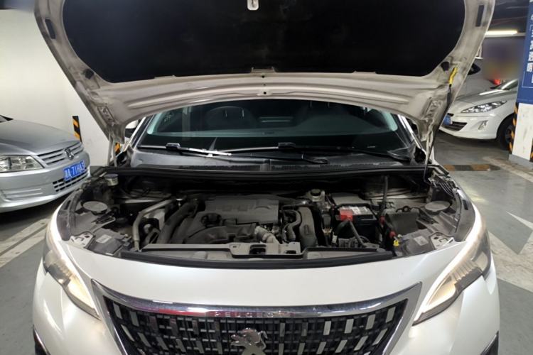 Used Peugeot 4008 2017 350THP Elite Edition Engine Bay