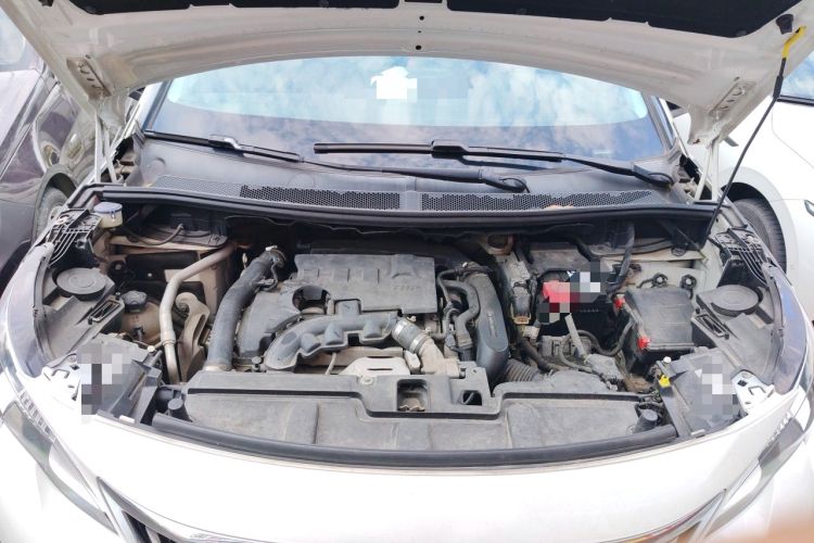Used Peugeot 4008 2017 350THP Elite Edition Engine Bay