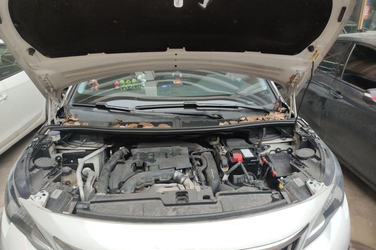 Used Peugeot 4008 2017 350THP Elite Edition Engine Bay