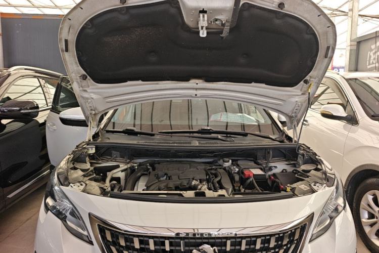 Used Peugeot 4008 2017 350THP Elite Edition Engine Bay