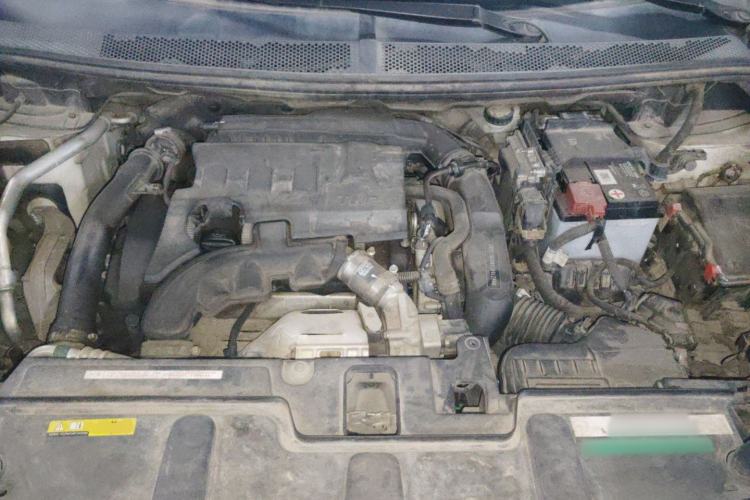 Used Peugeot 4008 2017 350THP Elite Edition Engine Bay