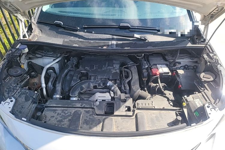 Used Peugeot 4008 2017 350THP Elite Edition Engine Bay