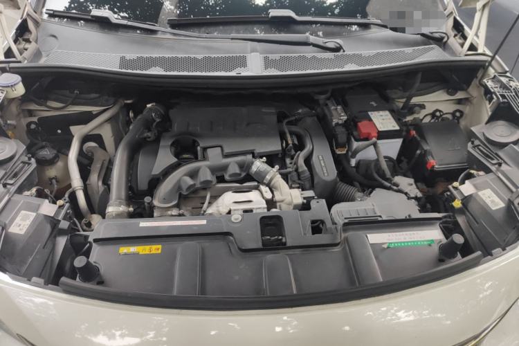 Used Peugeot 4008 2017 350THP Elite Edition Engine Bay