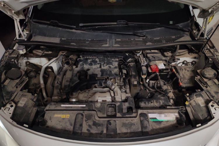 Used Peugeot 4008 2017 350THP Elite Edition Engine Bay