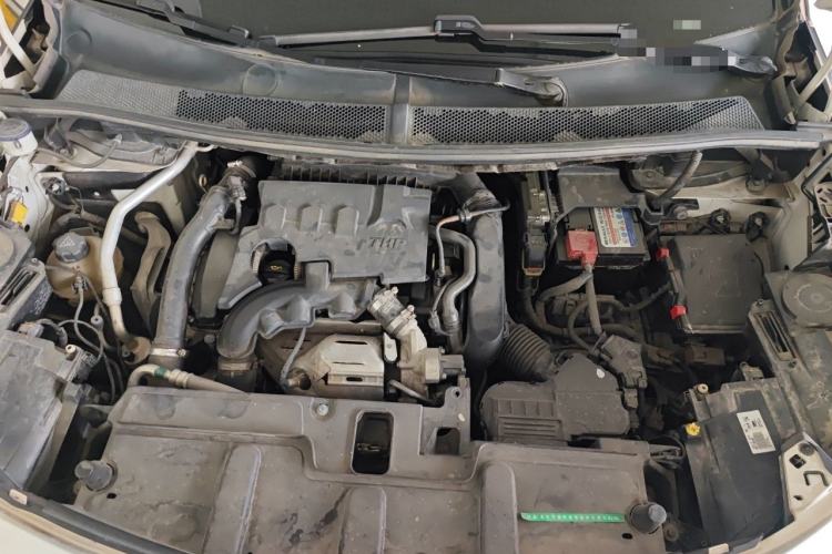 Used Peugeot 4008 2017 350THP Elite Edition Engine Bay