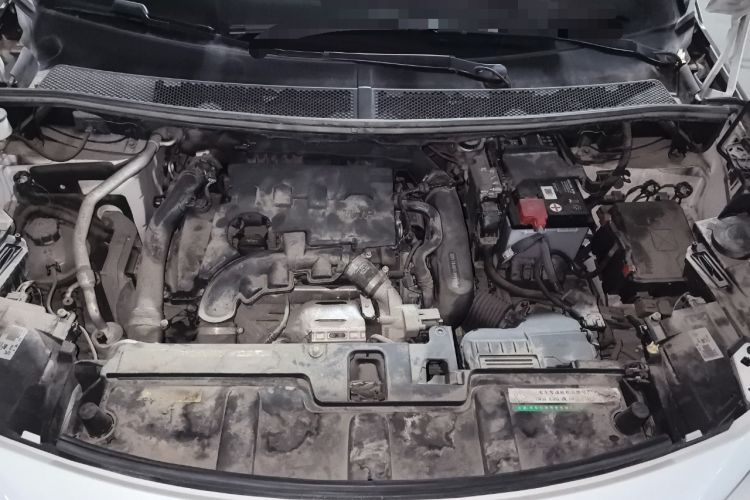 Used Peugeot 4008 2017 350THP Elite Edition Engine Bay
