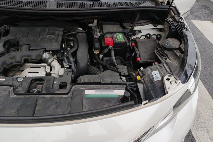 Used Peugeot 4008 2017 350THP Elite Edition Engine Bay Left