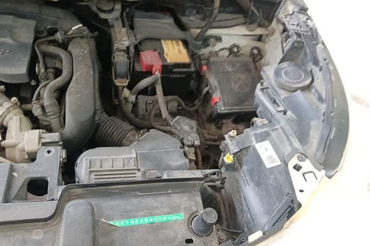 Used Peugeot 4008 2017 350THP Elite Edition Engine Bay Left