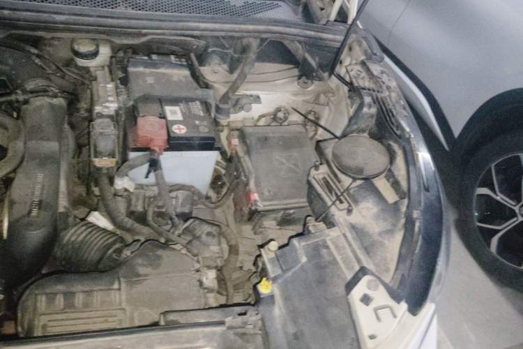 Used Peugeot 4008 2017 350THP Elite Edition Engine Bay Left