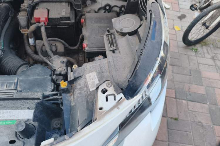 Used Peugeot 4008 2017 350THP Elite Edition Engine Bay Left