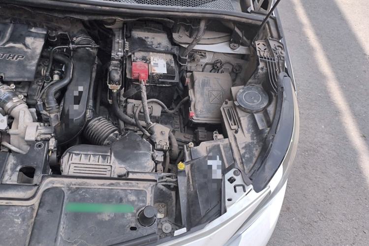 Used Peugeot 4008 2017 350THP Elite Edition Engine Bay Left