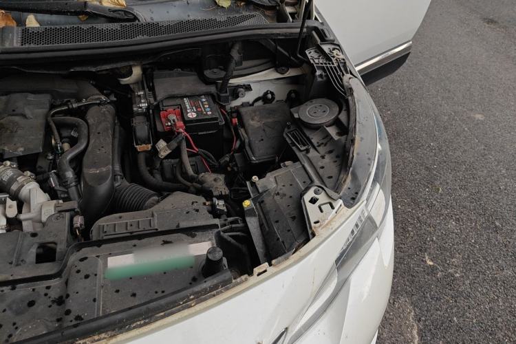 Used Peugeot 4008 2017 350THP Elite Edition Engine Bay Left