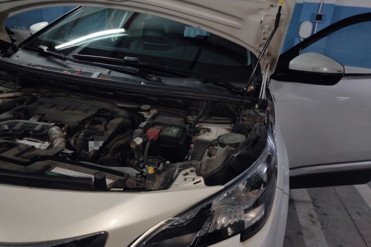 Used Peugeot 4008 2017 350THP Elite Edition Engine Bay Left