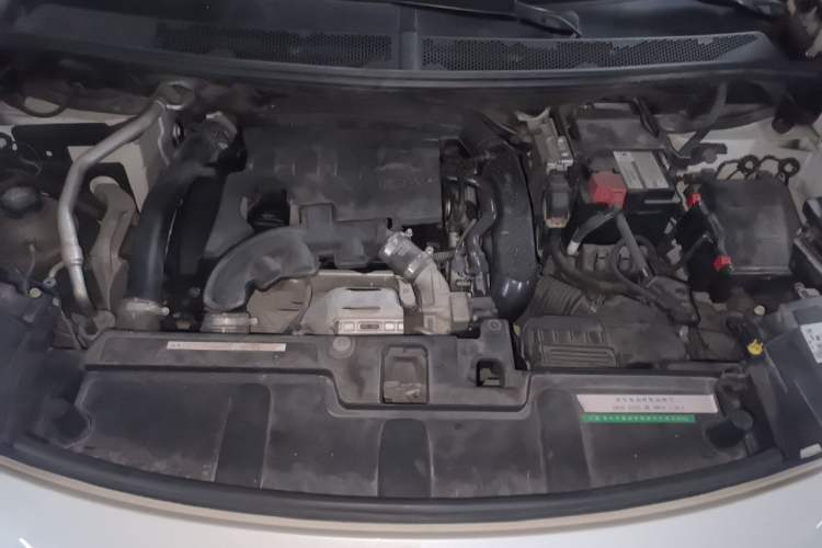 Used Peugeot 4008 2017 350THP Elite Edition Engine Bay