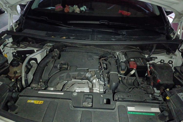Used Peugeot 4008 2017 350THP Elite Edition Engine Bay