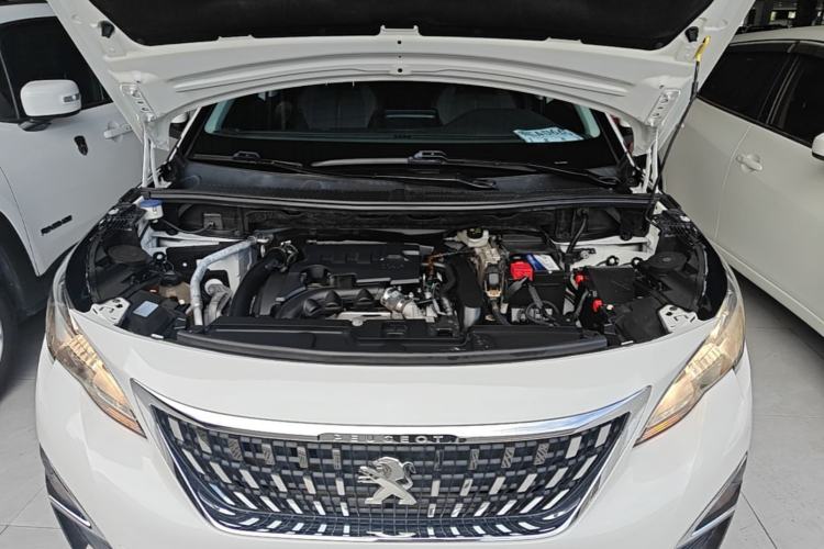 Used Peugeot 4008 2017 350THP Elite Edition Engine Bay