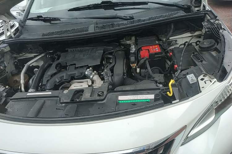 Used Peugeot 4008 2017 350THP Elite Edition Engine Bay
