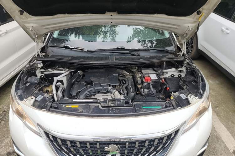 Used Peugeot 4008 2017 350THP Elite Edition Engine Bay