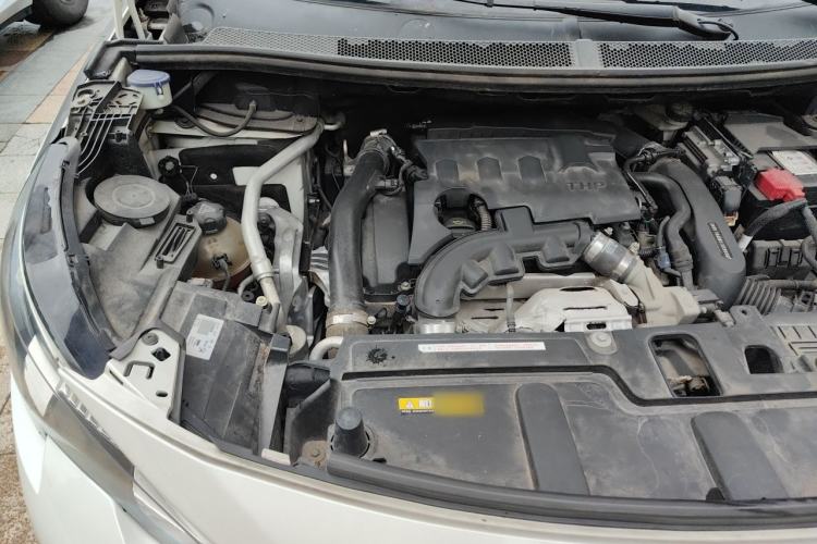 Used Peugeot 4008 2017 350THP Elite Edition Engine Bay Right