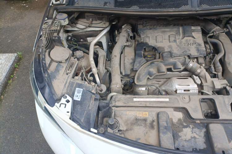 Used Peugeot 4008 2017 350THP Elite Edition Engine Bay Right