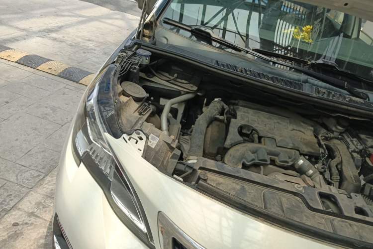 Used Peugeot 4008 2017 350THP Elite Edition Engine Bay Right