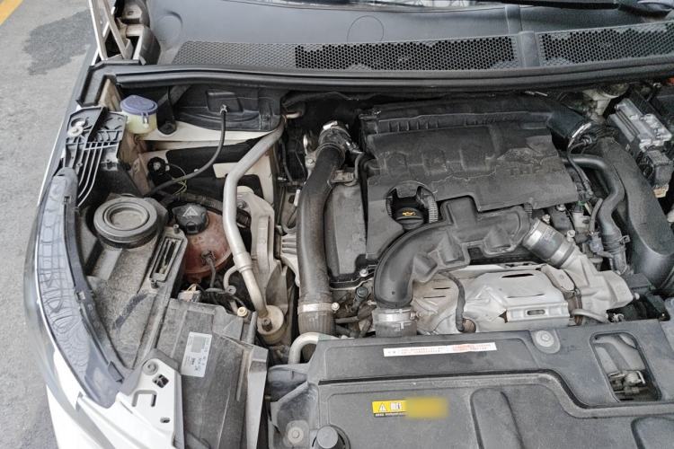 Used Peugeot 4008 2017 350THP Elite Edition Engine Bay Right