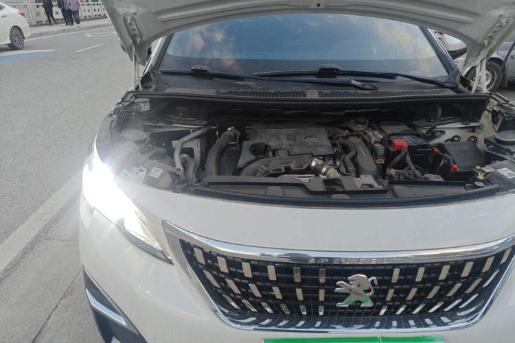 Used Peugeot 4008 2017 350THP Luxury Edition Engine Bay Right