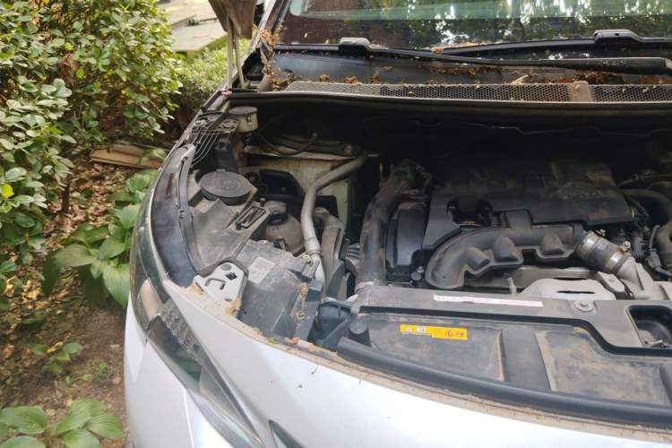 Used Peugeot 4008 2017 350THP Elite Edition Engine Bay Right