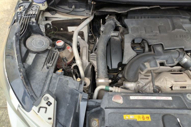 Used Peugeot 4008 2017 350THP Elite Edition Engine Bay Right