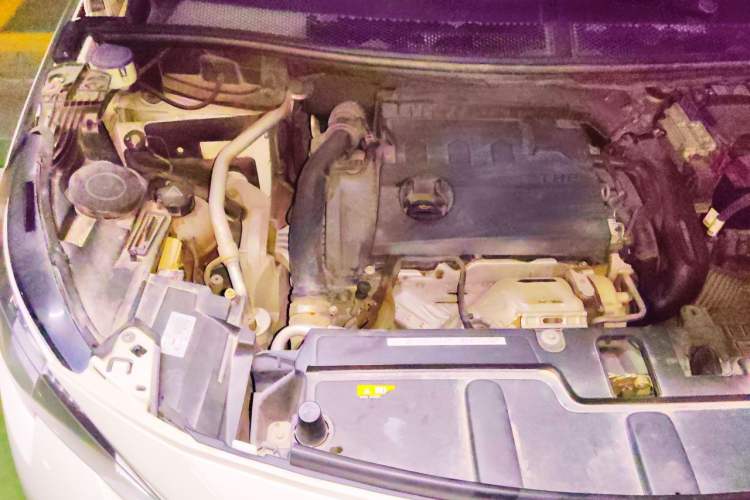 Used Peugeot 4008 2017 380THP Luxury Edition Engine Bay Right