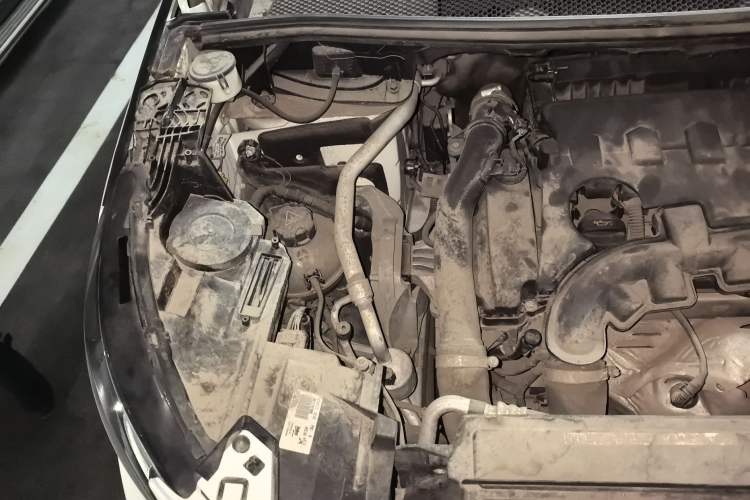 Used Peugeot 4008 2017 350THP Elite Edition Engine Bay Right