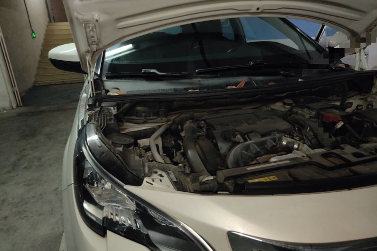 Used Peugeot 4008 2017 350THP Elite Edition Engine Bay Right