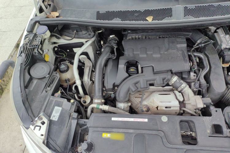 Used Peugeot 4008 2017 350THP Elite Edition Engine Bay Right