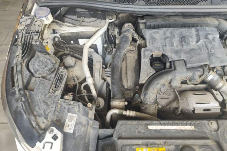 Used Peugeot 4008 2017 350THP Luxury Edition Engine Bay Right
