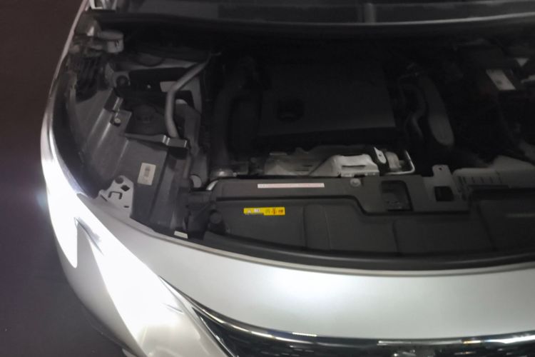Used Peugeot 4008 2017 380THP Luxury GT Edition Engine Bay Right