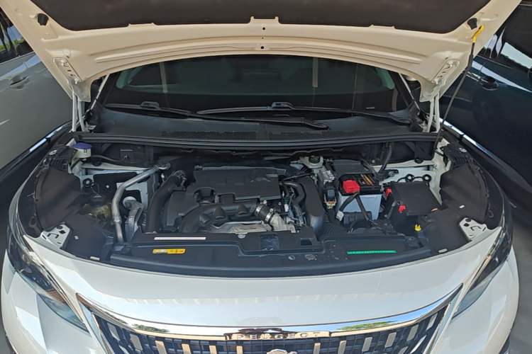 Used Peugeot 4008 2017 350THP Elite Edition Engine Bay