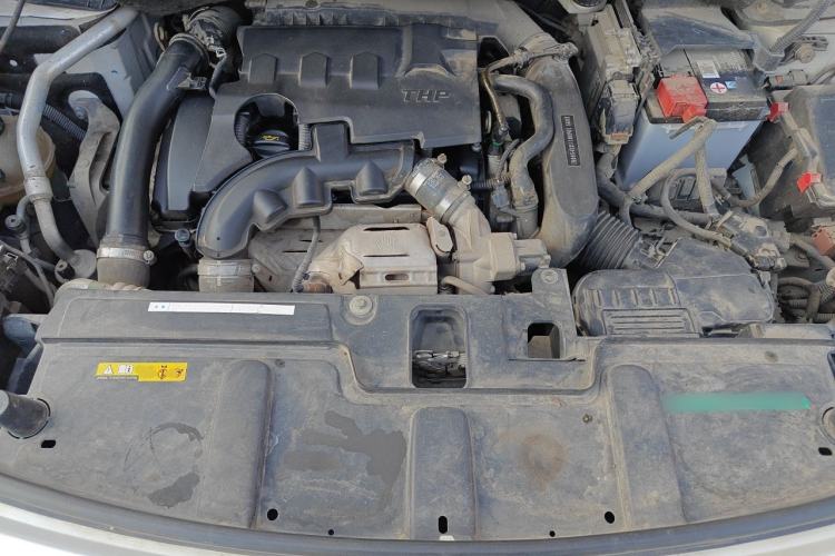 Used Peugeot 4008 2017 350THP Elite Edition Engine Bay