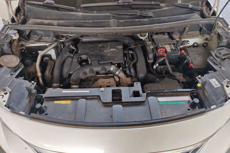 Used Peugeot 4008 2017 350THP Elite Edition Engine Bay