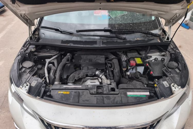 Used Peugeot 4008 2017 350THP Elite Edition Engine Bay