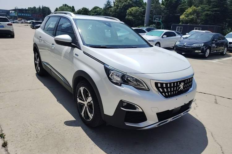 Used Peugeot 4008 2017 350THP Elite Edition Front Right 45 Deg