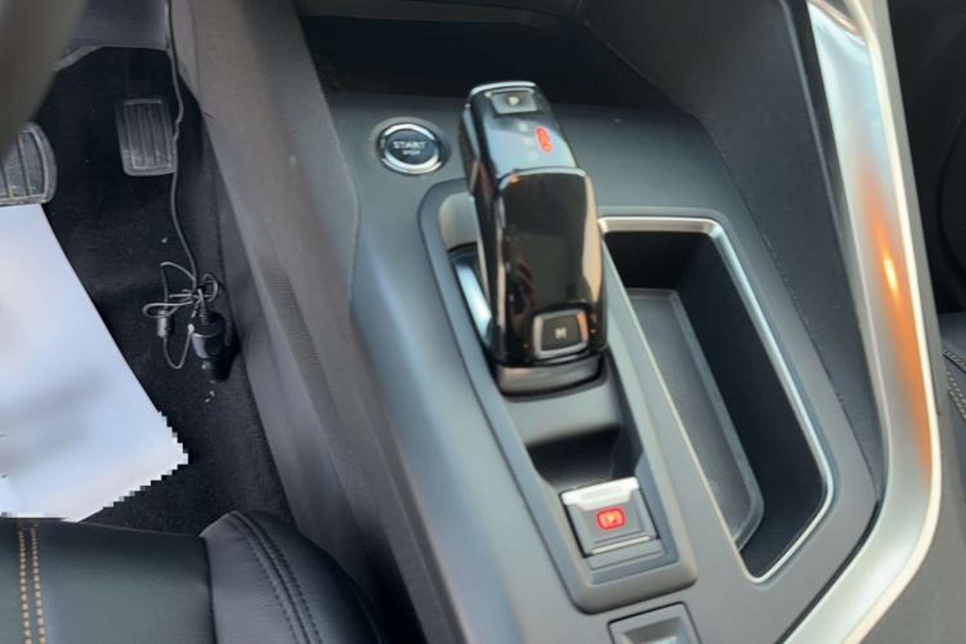 Used Peugeot 4008 2017 350THP Elite Edition Gear Lever