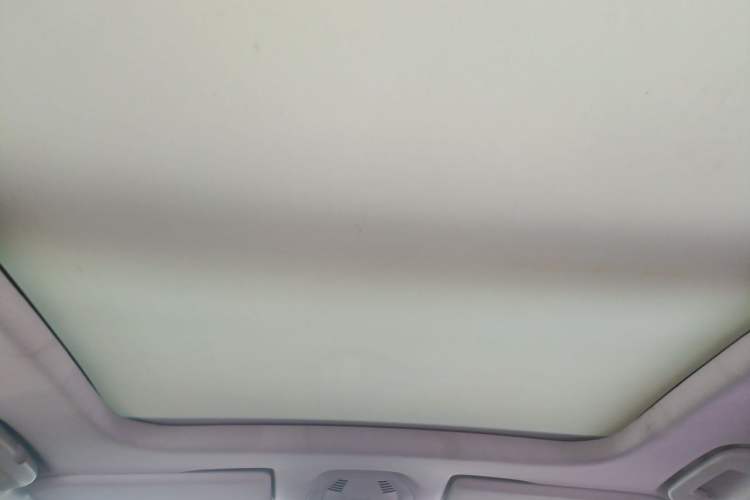 Used Peugeot 4008 2017 350THP Elite Edition Headliner