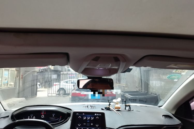 Used Peugeot 4008 2017 350THP Elite Edition Headliner