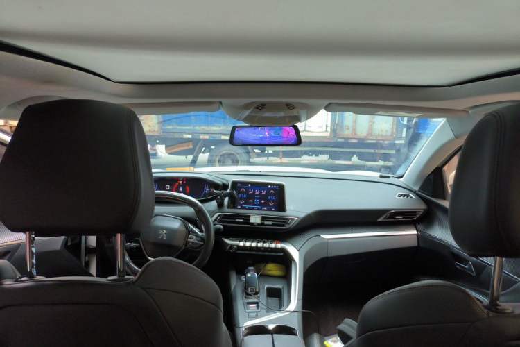 Used Peugeot 4008 2017 350THP Elite Edition Headliner